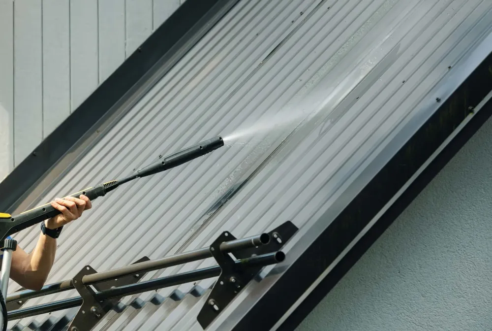 Nettoyage pression toit