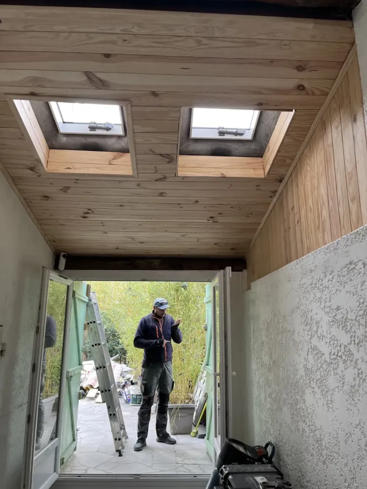 Travail bois interieur maison